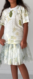 25 Saudi white skirt تنورة السعودية بيضاء ٢٥