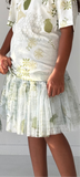 25 Saudi white skirt تنورة السعودية بيضاء ٢٥
